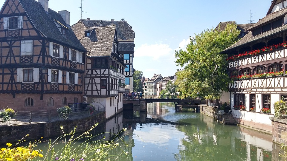 Consultants alsaciens et mosellans, bénéficiez du régime local !