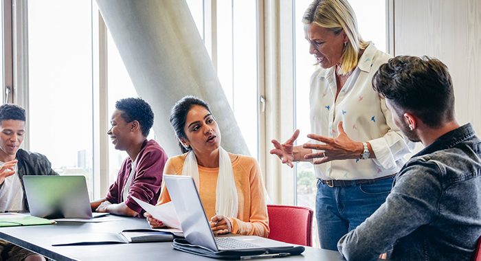 Cadres en Mission s'investit auprès des jeunes entrepreneurs