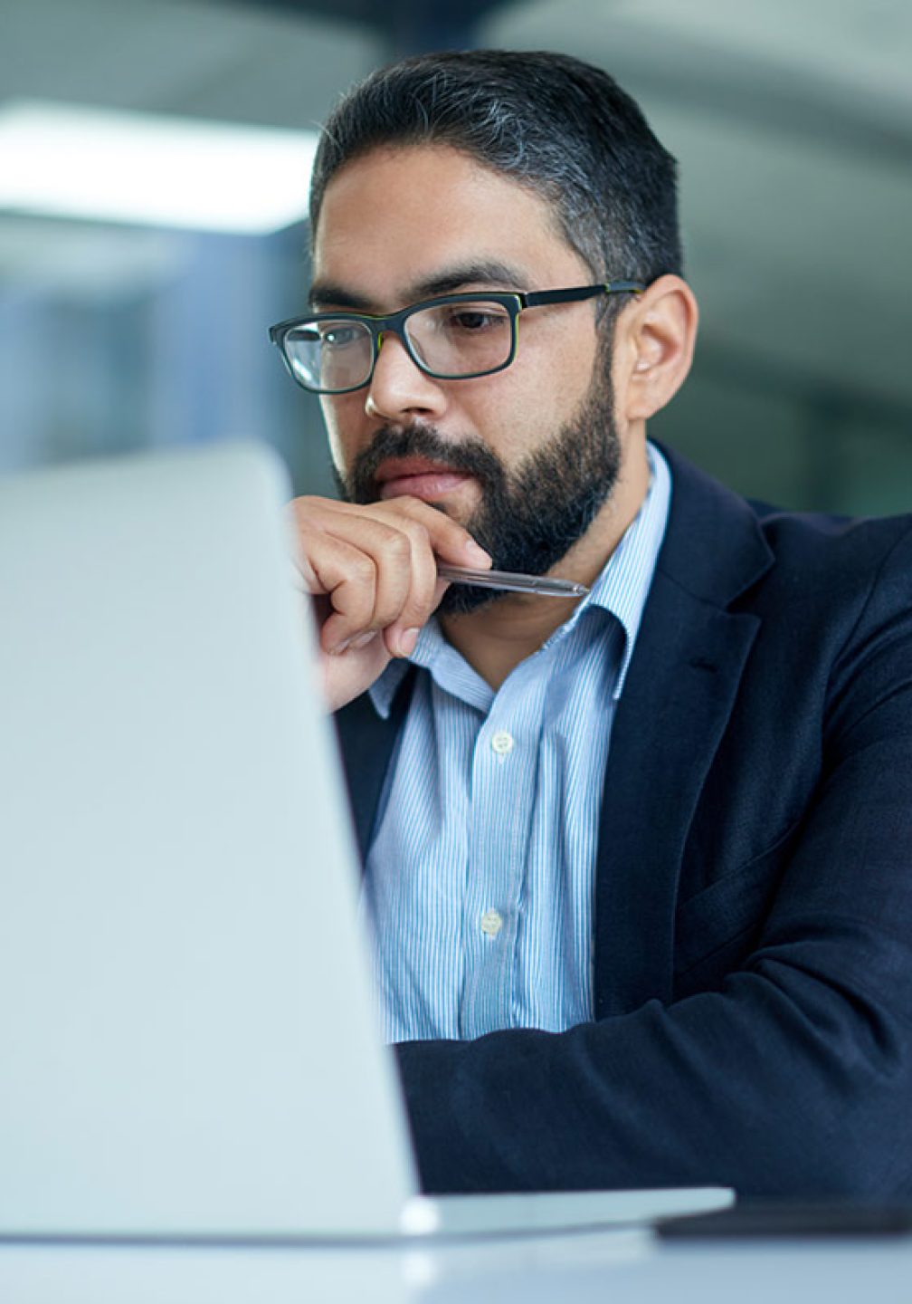 Quelle structure choisir : CAE, Couveuse ou Portage Salarial ?